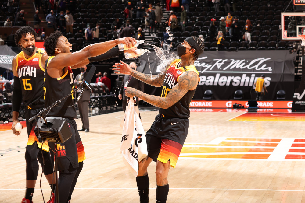 金年会h5-包含风云突变犹他爵士关键时刻更衣室发声，NBA季后赛版图或变，话题不断，训练强度明显提升的词条