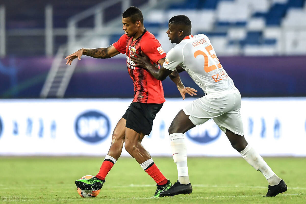 金年会JINNIANHUI-包含转折点广州队复出首秀；国王杯转会期攻防权衡；信心回归；纪律约束更严格的词条